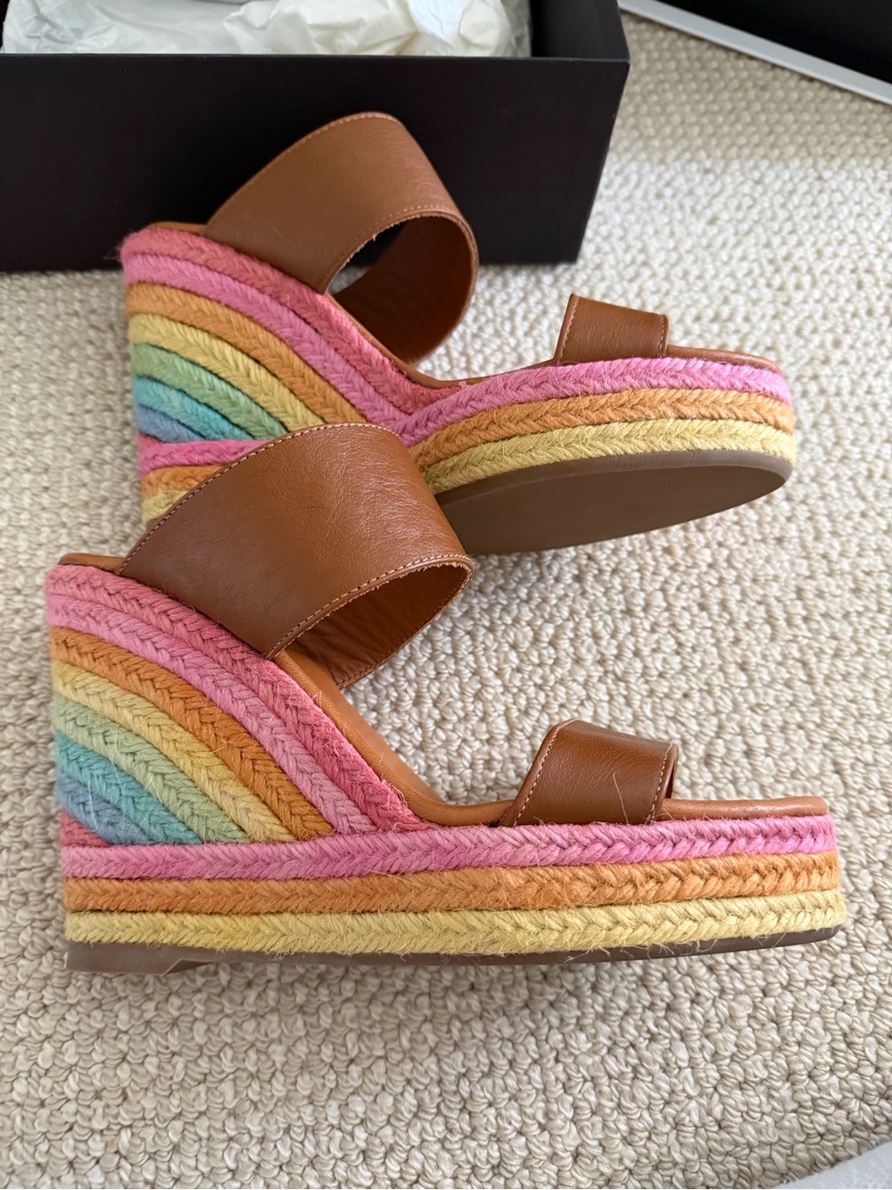 NIB SZ 10 Kurt Geiger Brown Leather  with Rainbow Espadrille Platform Sandals
